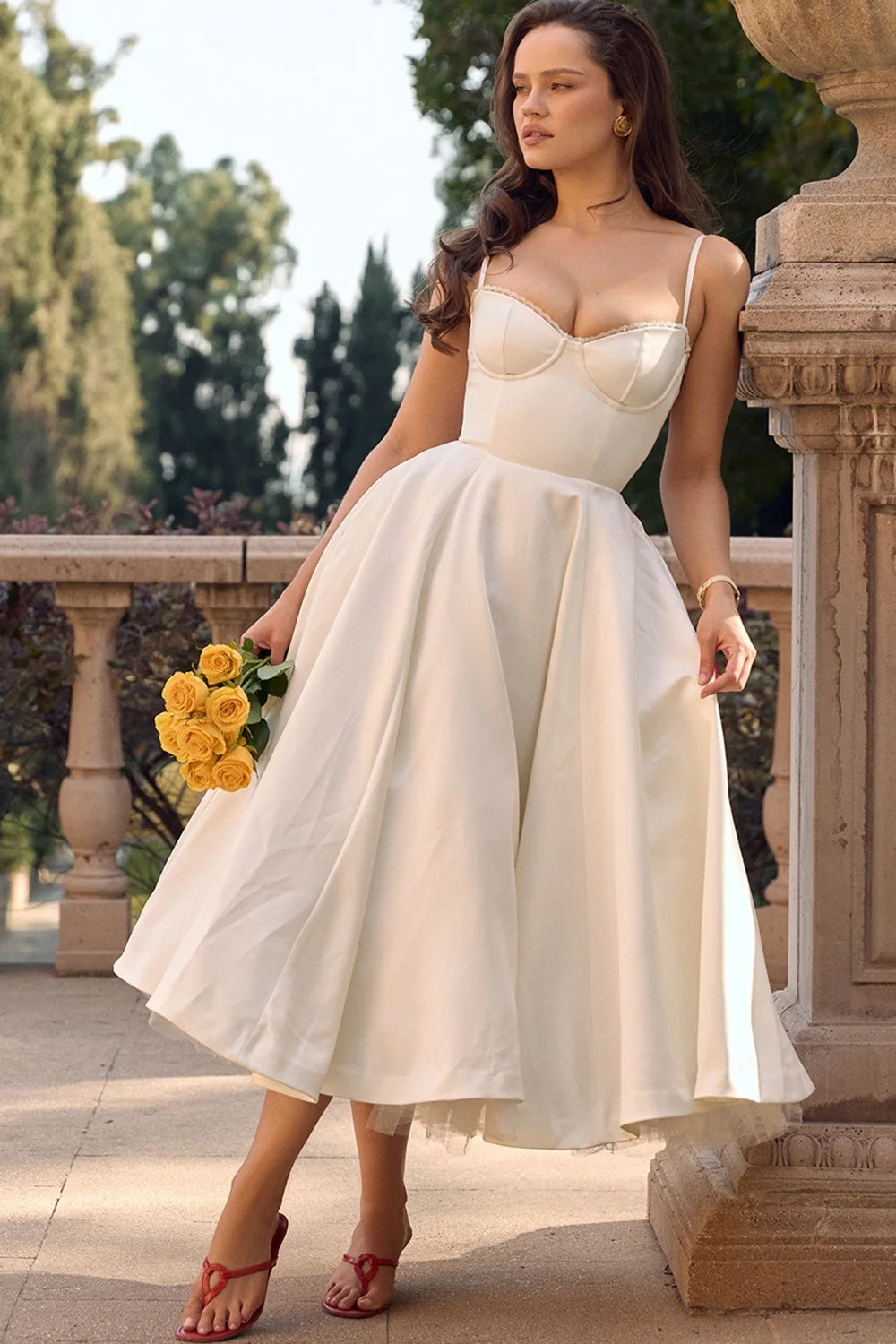 Suninheart Summer Spaghetti Strap Midi Dress with Elegant Fit and Flare Design
